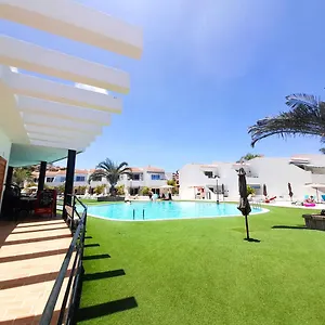 lovely-apartment-costa-adeje-big-terrace.adeje-hotels.com/